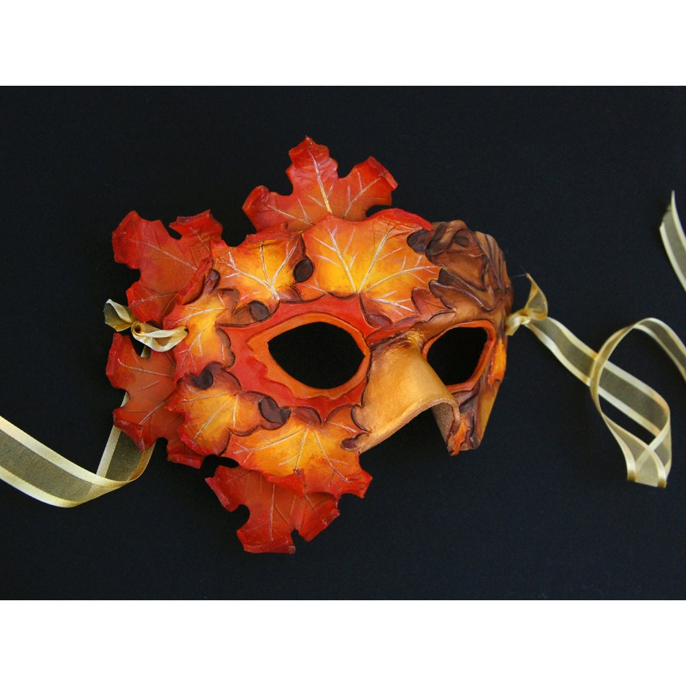 Autumn Maple - Leather Mask
