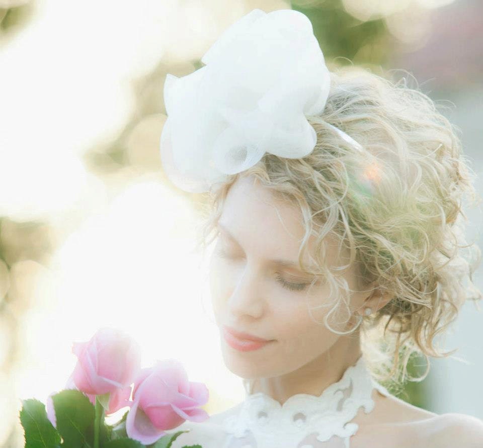 Bridal-Crinoline-Free-Shipping-Cocktail-Champagne-Ivory-Headpiece-Weddings-Head-Dress-Fascinator-Head-Band-Designer