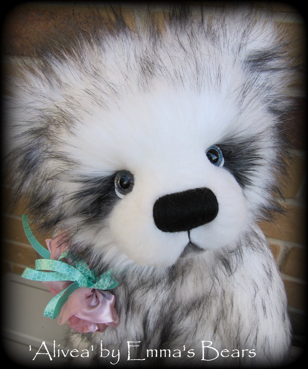 ALIVEA - Huge 20IN artist Bear Pattern