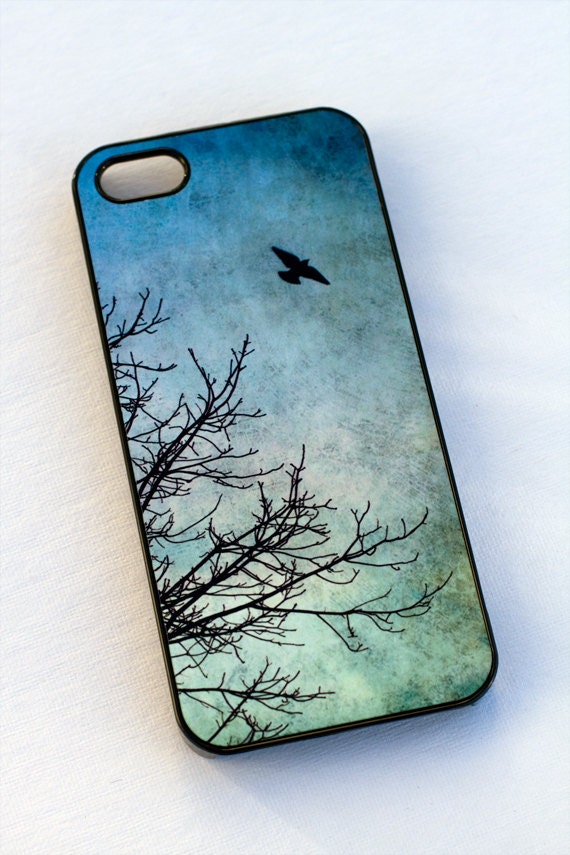 iPhone 5 case, bird crow, winter photography, tree branches, flying flight, blue green, iPhone accessory