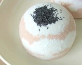 Bath Bomb - Oatmeal Milk and Honey OH MY Bath Bomb - FAN Favorite - Bath Fizzy
