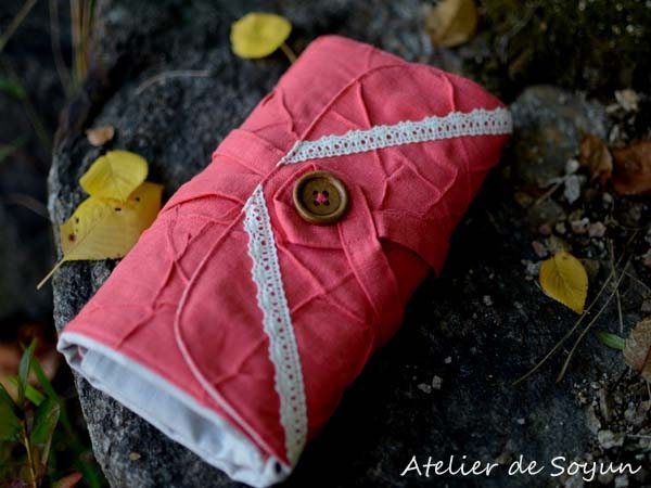 Interchangeable Knitting Needle Case Needle Holder in Textured Coral Salmon