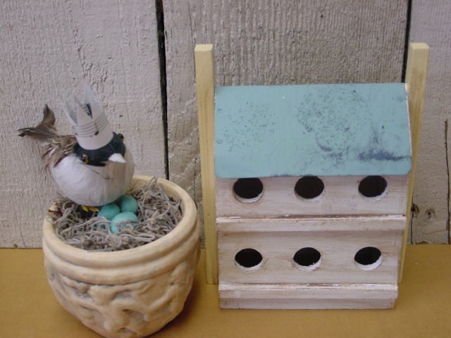 HALF PRICE SALE / Birdhouse and nest set / feather bird with crown in urn with nest and eggs / decorative wood birdhouse