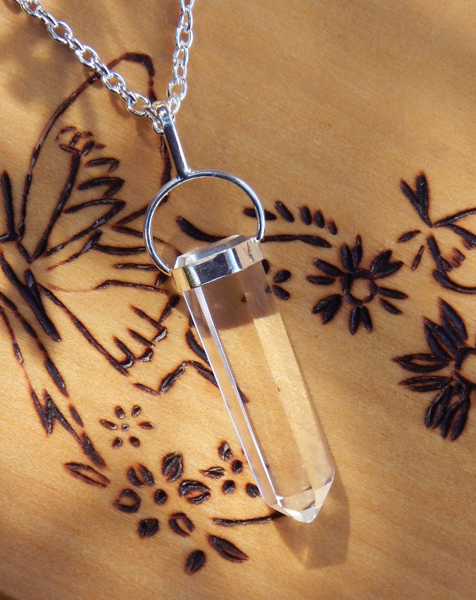 Crystal Quartz Point Pendulum Necklace . Ultimate Power Stone . Protection, Healing, Mental Clarity, Balance, Spiritual Workings