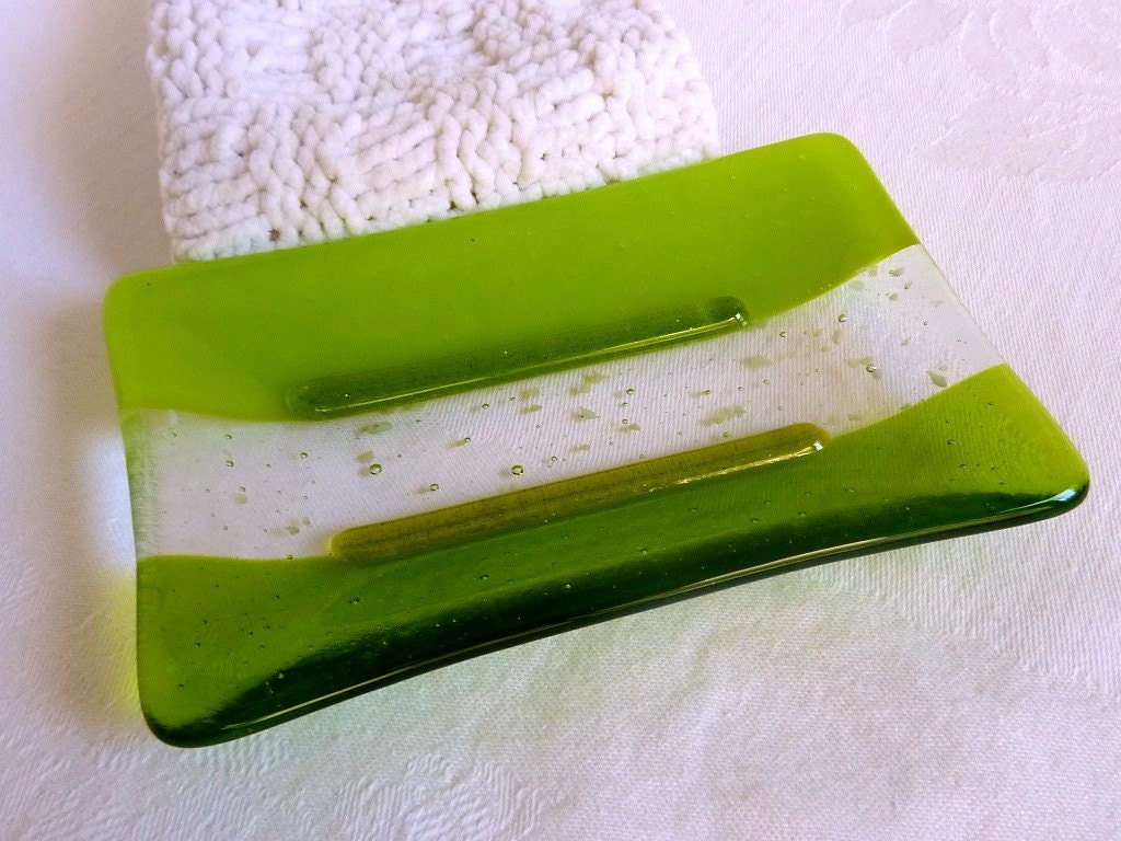 Soap Dish in Spring Green Glass