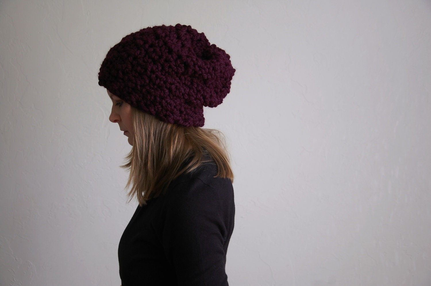 slouchy hat textured winter hat / the currituck / eggplant