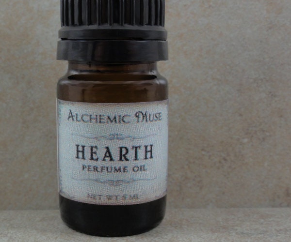 Hearth - Perfume Oil - Oat Porridge, Winter Citrus, Crackling Firewood
