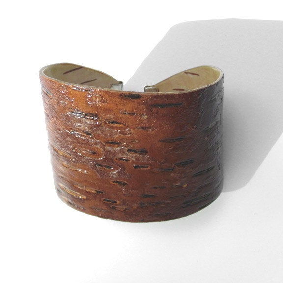 Birch bark cuff bracelet, Braun