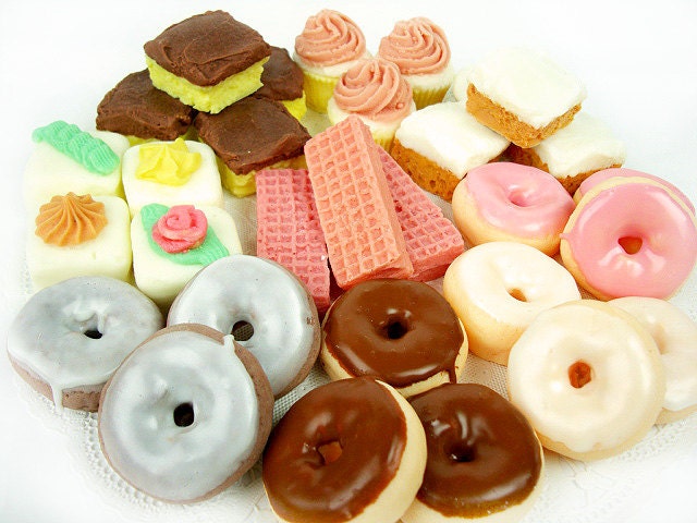 Mini Dessert Assortment - 30 oz of Goat's Milk Soaps