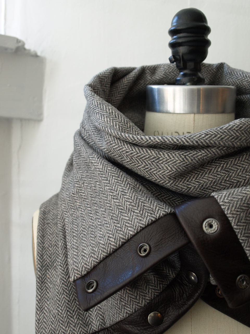 Scarf in Gray herringbone Chunky wool circular infinity scarf last one