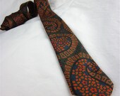 25% Off Storewide Sale // Vintage 1960s or 70s Paisly Silk Necktie