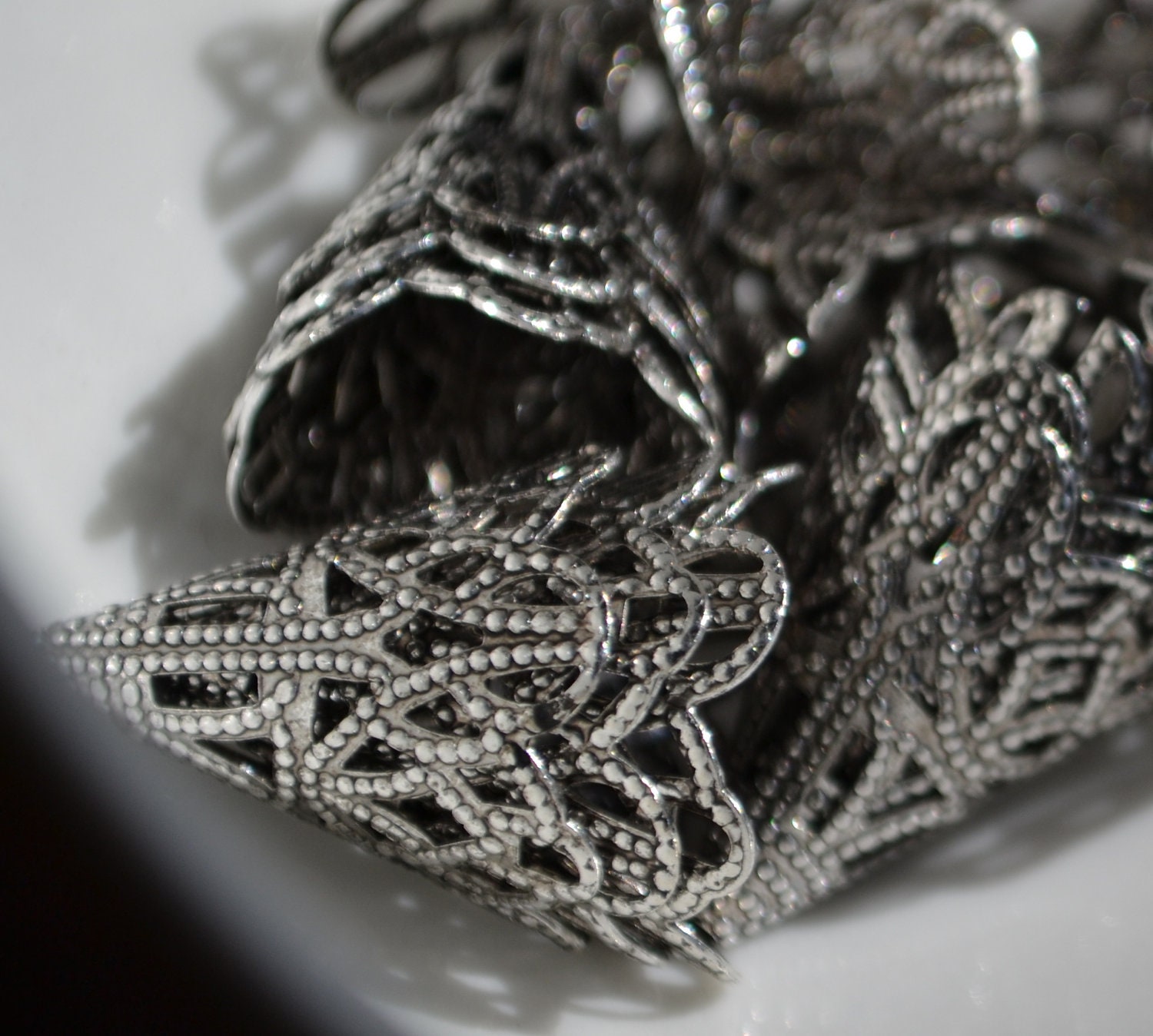 Antique Silver Plated  Brass Bead Cap Cone Shaped Filigree Beadcap 19x18mm - 6 Beads (ST720)