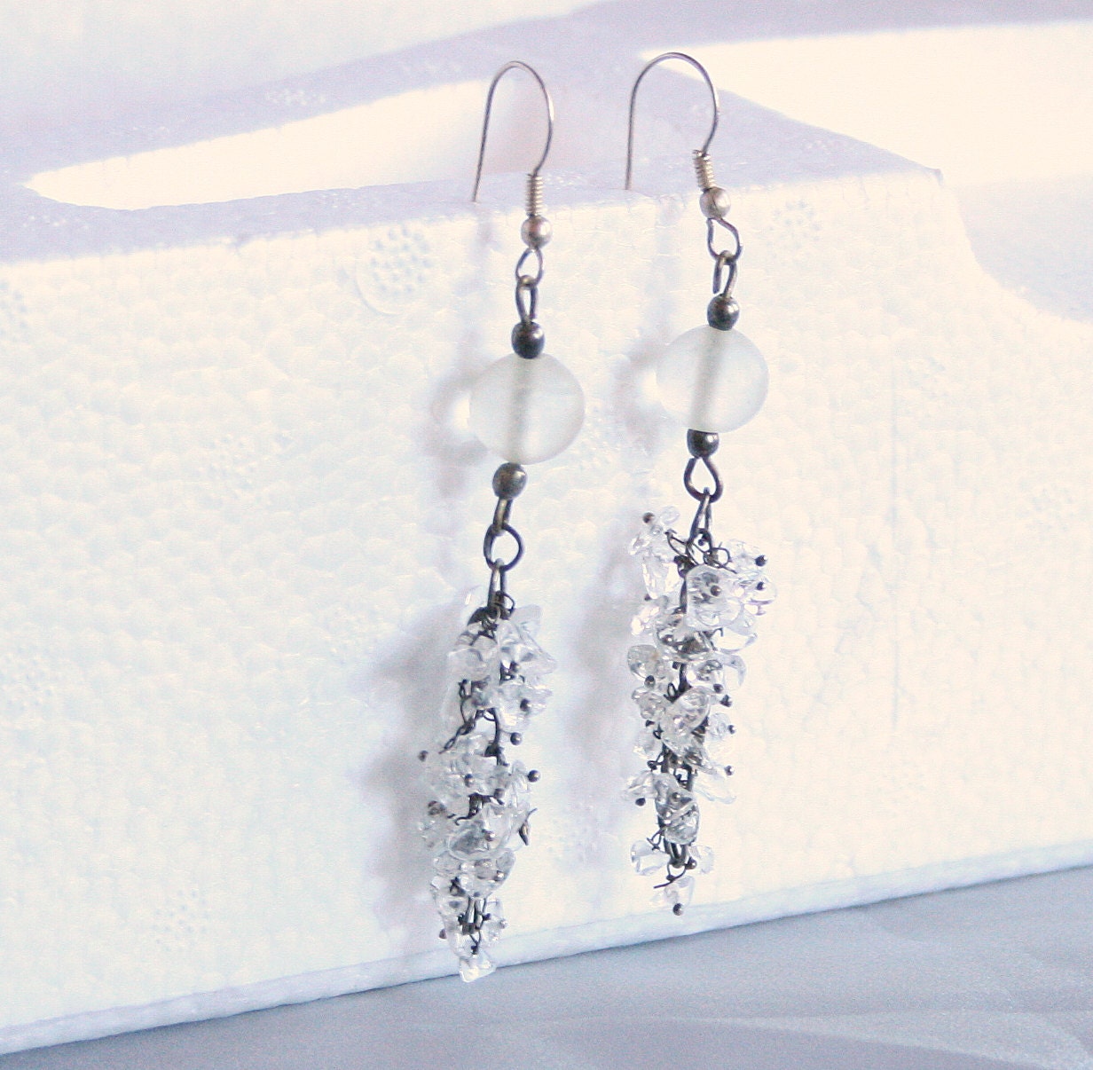 Vintage Ice Crystal Dangle Pierced Earrings Glass Beads