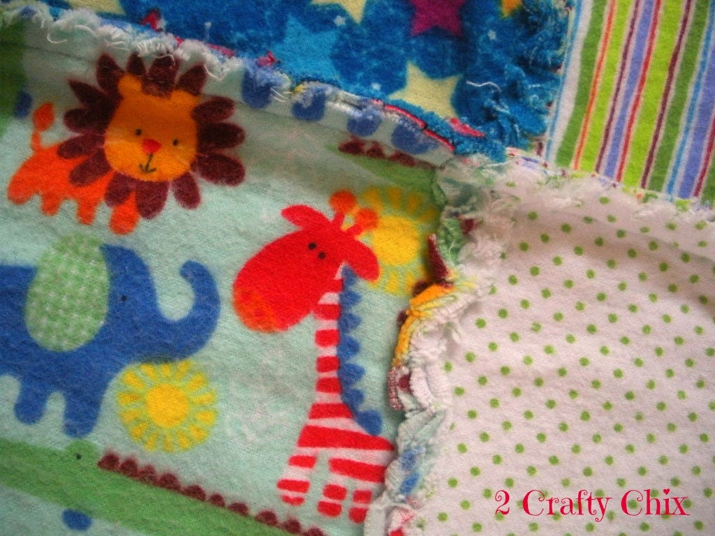 Zoo Animals and Stars Flannel Rag Edge Quilt