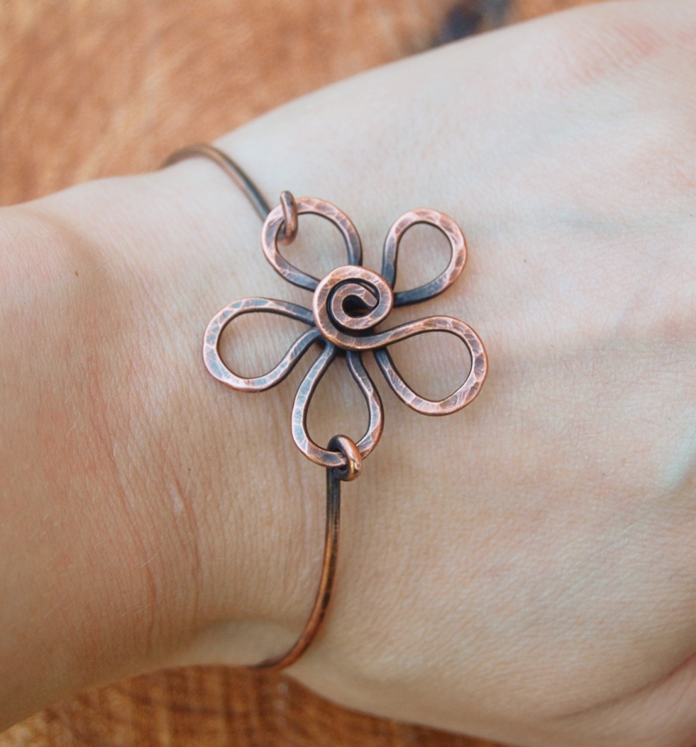 Flower Bracelet. Metal Flower. Wire Flower. Oxidized Copper Bracelet. Wire Jewelry.