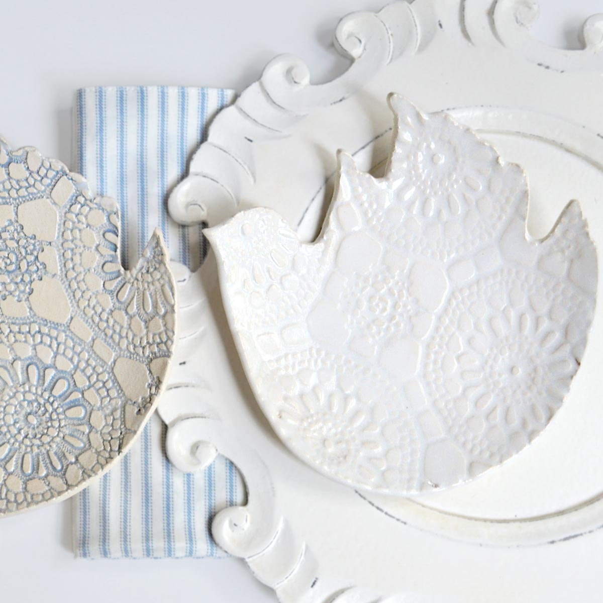 white ceramic plates 2 ceramic bird plates handmade dinnerware wedding decor table setting blue and white