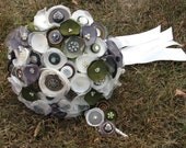 Jillianns STEAMPUNK BUTTON BOUQUET
