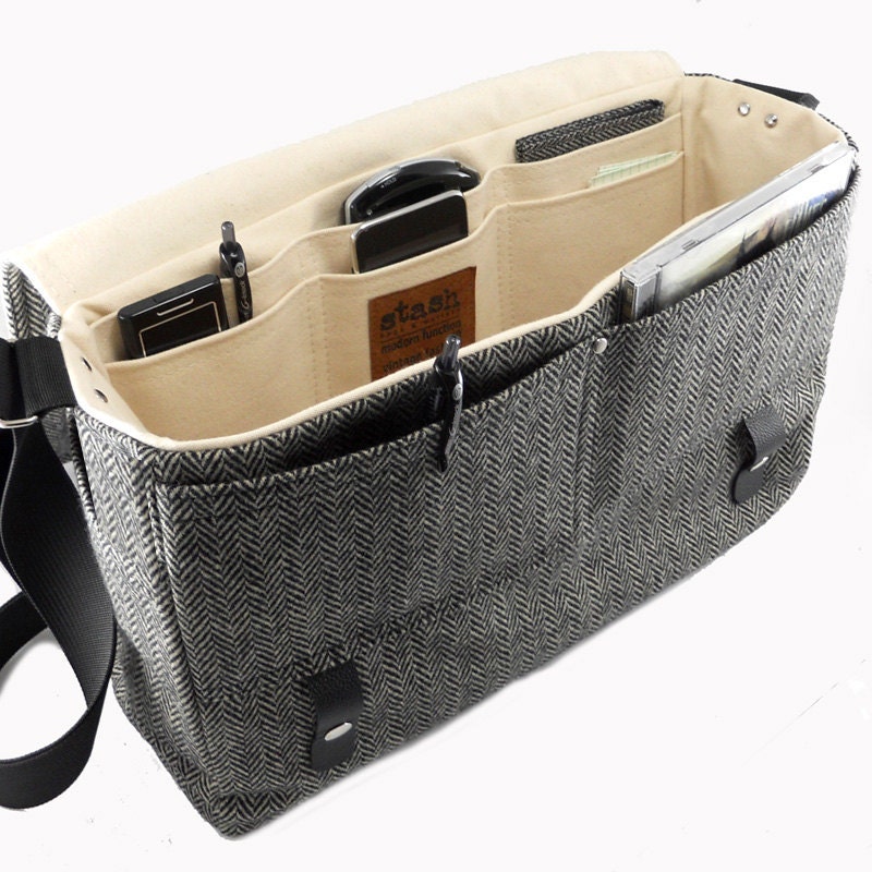 15" Laptop messenger bag - gray herringbone and brown leather
