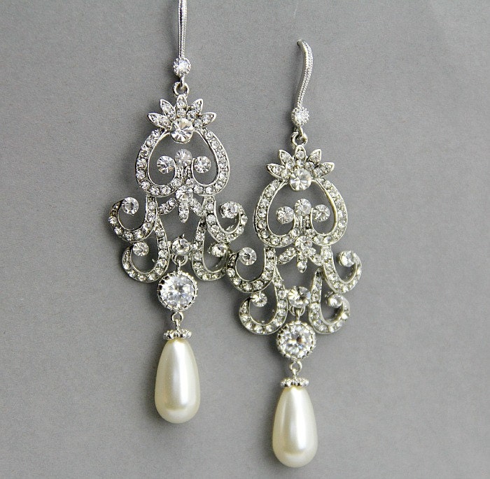 Bridal earrings .Bridal chandelier earrings ,Chandelier wedding crystal pearl earrings, bridal dangle earrings, wedding jewelry - Style 459