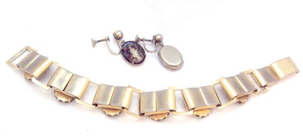 Vintage Chinese god Bracelet, Earrings with Lotus and Umbrella