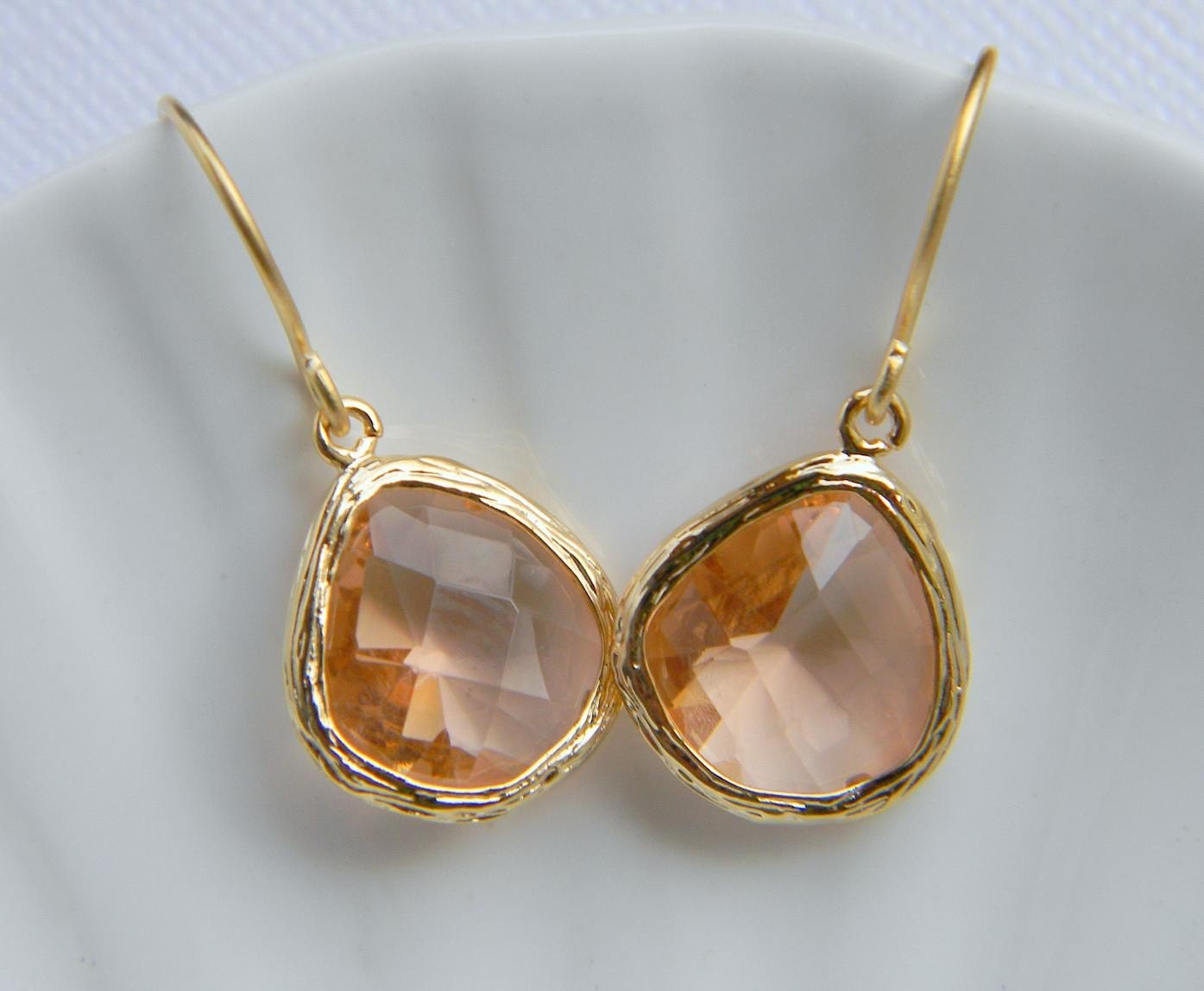 Peach Pink Champagne Pink Earrings - Gold Bridesmaid Earrings - Simple Everyday Earrings - Gift Under 25