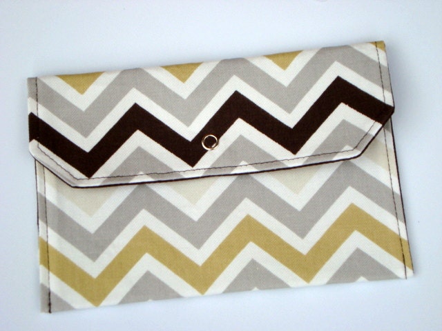 Coupon / Receipt / Cash Budget Organizer Clutch - River Rock Chevron / Zig Zag