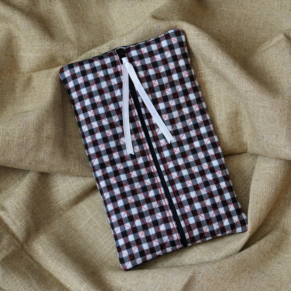 Quilted Baby Wipes Case, Black and White Gingham with Red Stitching