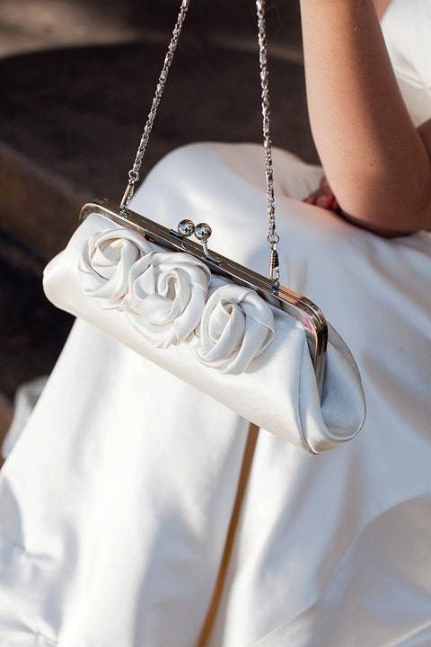 Silk Roses Clutch - Light Ivory