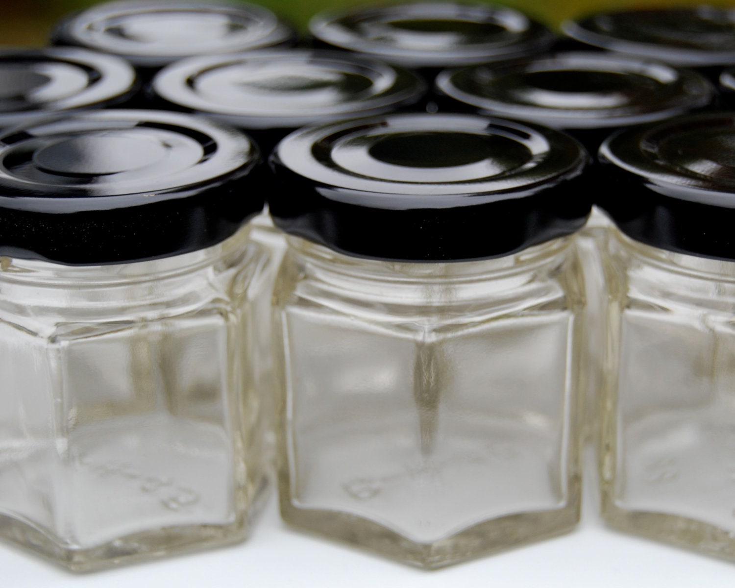 15% off FIY HEX 10: Set of 10 EMPTY jars with black magnetic lids for you to fill with spices from your pantry.