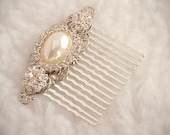 Rhinestones and Pearl  Comb, Vintage, Victorian, Baroque, Wedding, Bridal with Gift Box