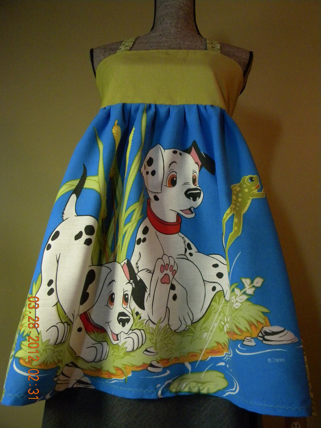 Vintage 101 Dalmation Apron Hippie Shirt