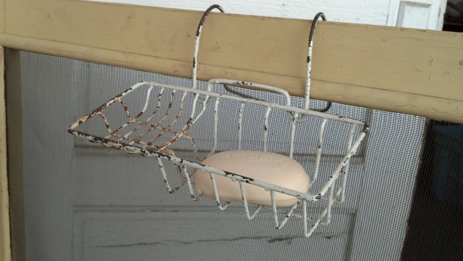 Vintage antique WIRE SOAP DISH old white paint