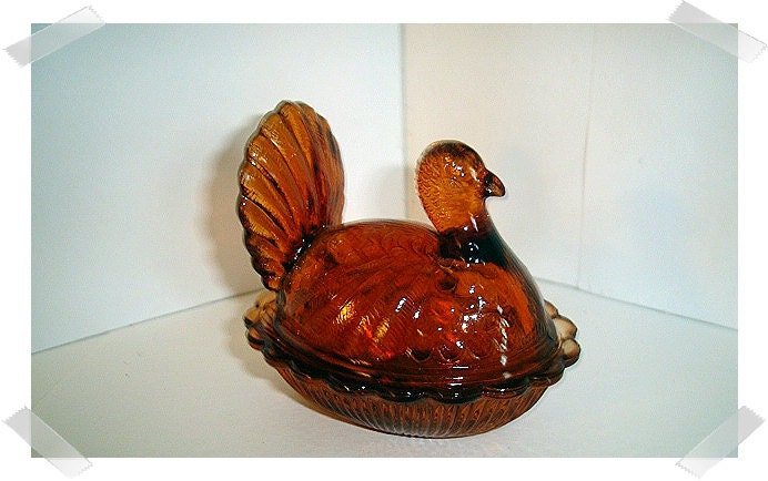 Small Glass Turkey Dish/Dark Amber/Last One in this color - kathyscraftroom55