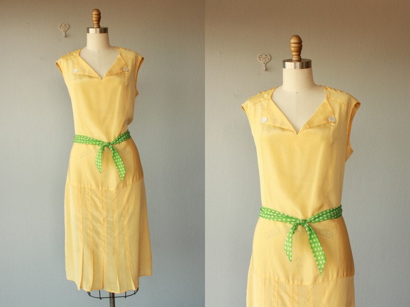 1960s dress / 60s day dress / yellow silk dress / sleeveless dress / summer dress - size medium