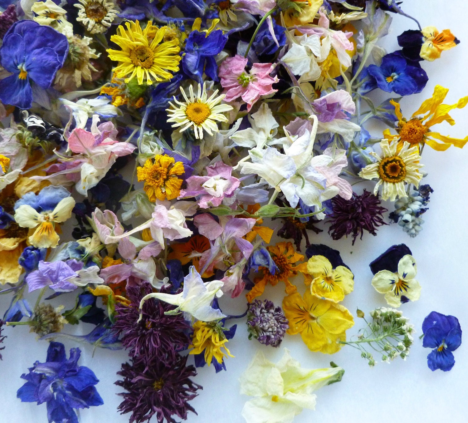 dried flowers wedding toss