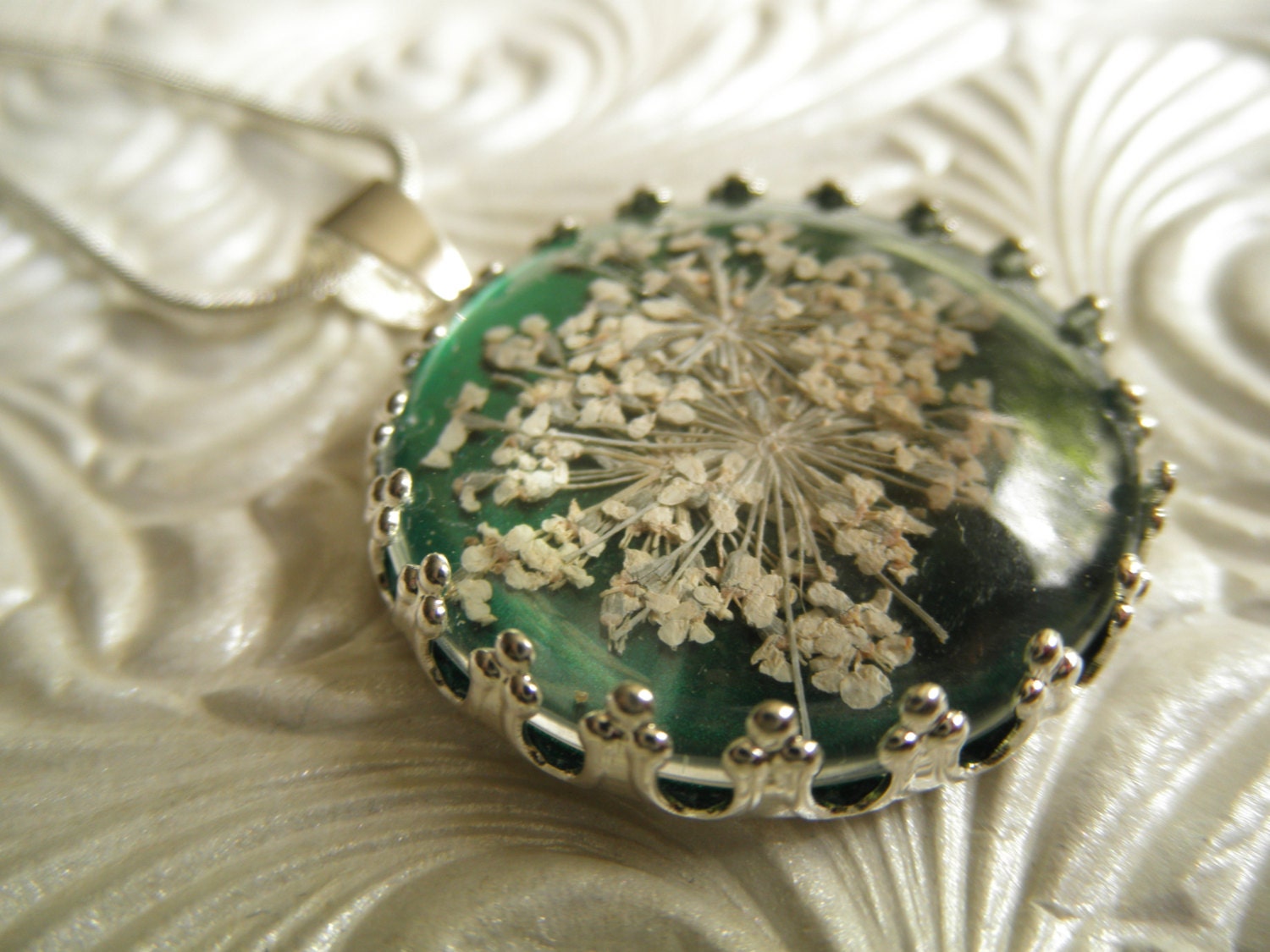 Classic, Lacy  Snowflake Queen Anne's Lace Beneath Glass Crown Pendant-True Kelly Green Background Pressed Flower Pendant-Symbolizes Peace