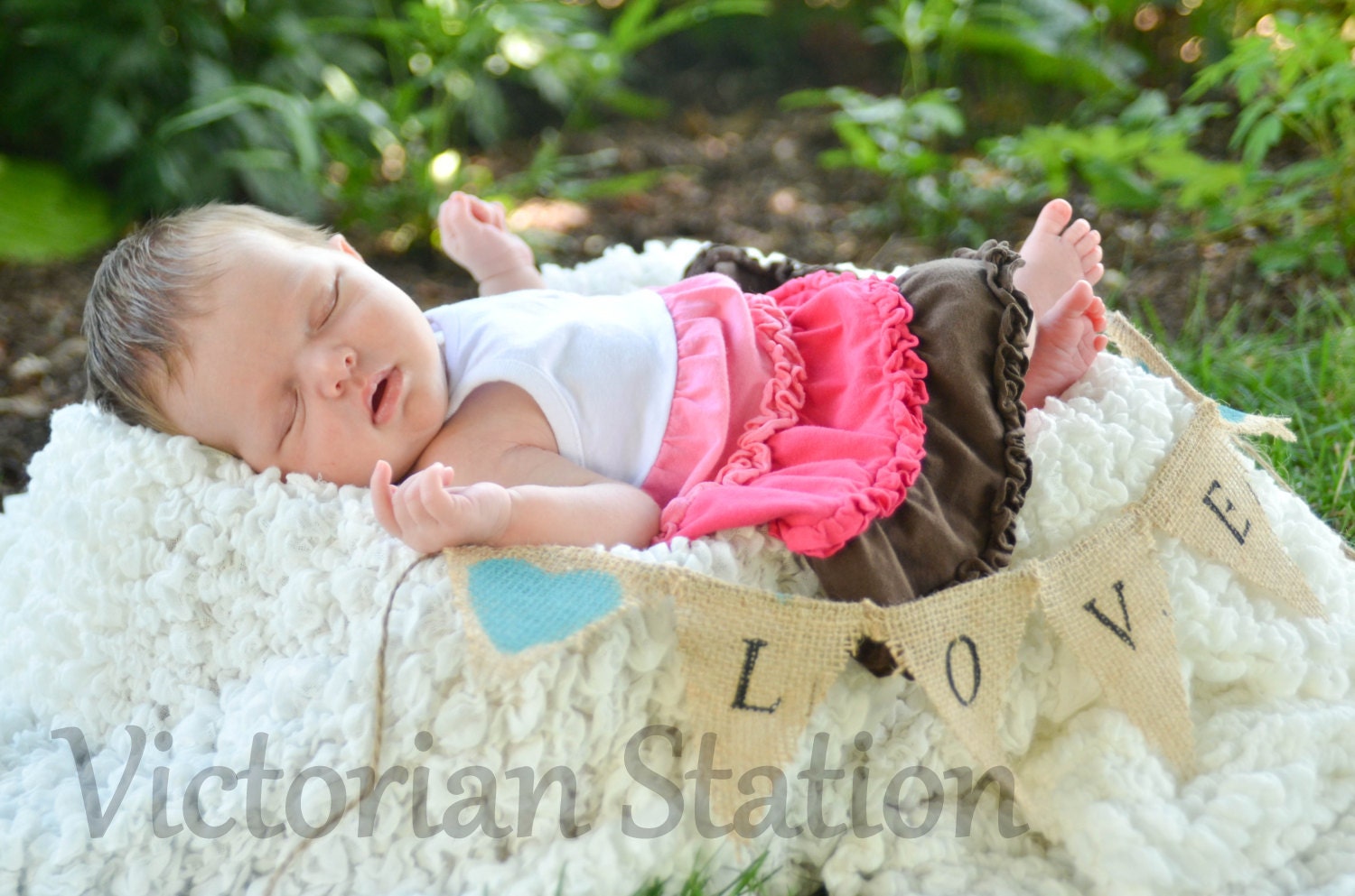 LOVE photo prop or room decor