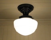 Machiasville. Replica Mushroom Milkglass Semi-flush LIGHT