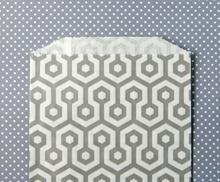 Gray Honeycomb Goody Bags / Favor Bags / Treat Bags (20) - 5 x 7.5 inches Il_570xn