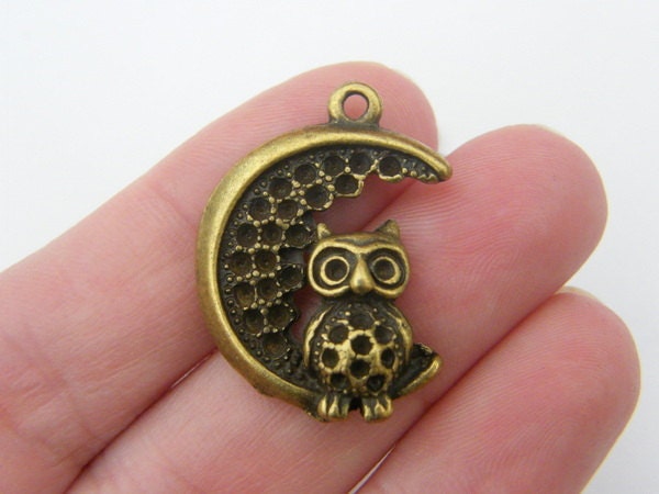 3 Owl pendants 28 x 21mm antique bronze tone ( FREE combined shipping )