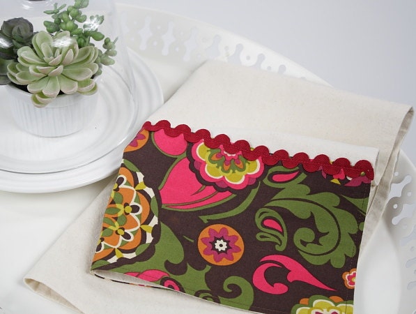 Autumn Colors Kitchen Towel, Tea Towel ,Guest Towel or Thanksgiving Hostess Gift