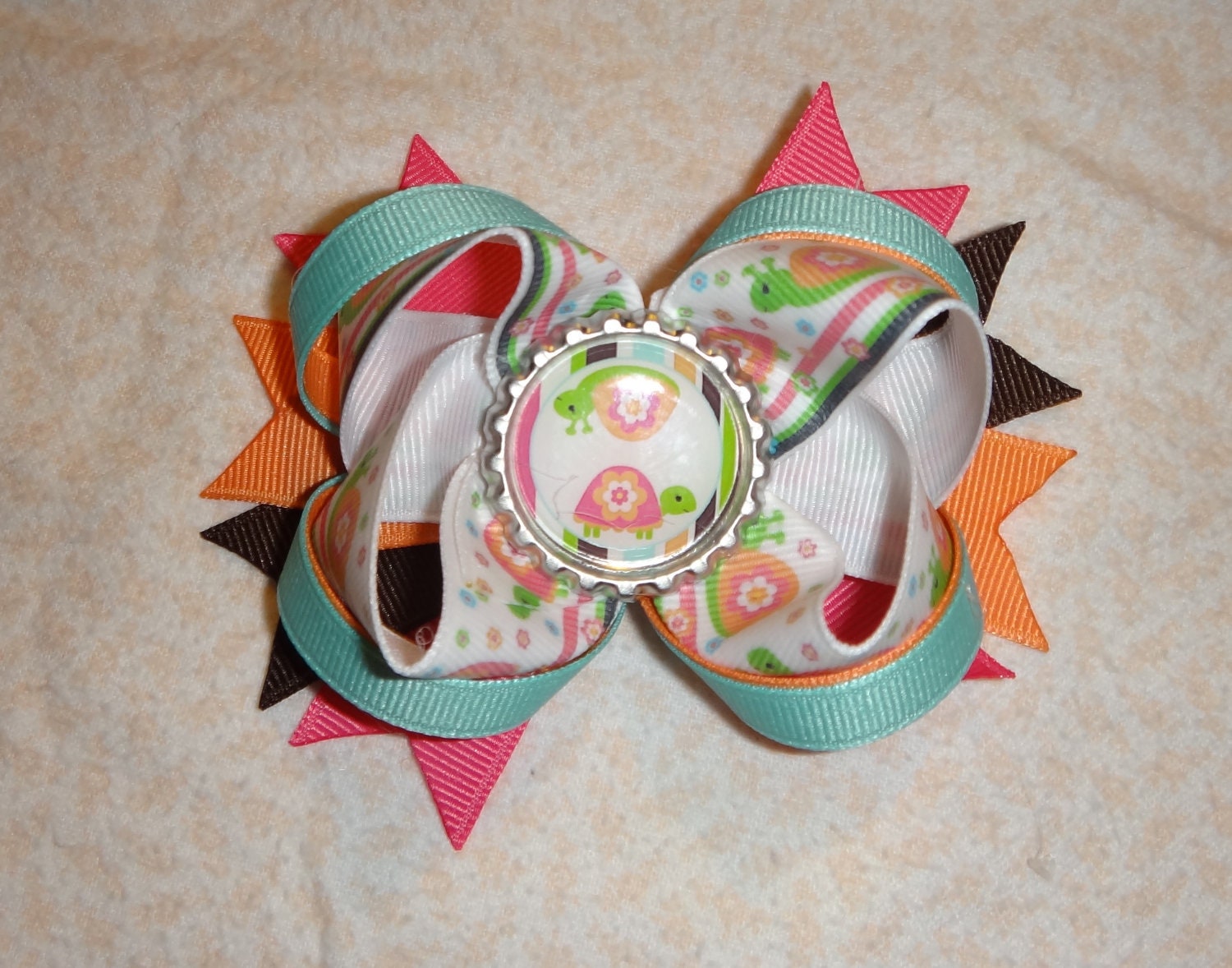 M2MG Growing Flowers --Snail--  Twisted Boutique 4 Inch Bow with Loops and Spikes