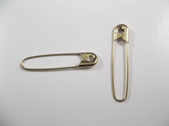 Coilless Safety Pins