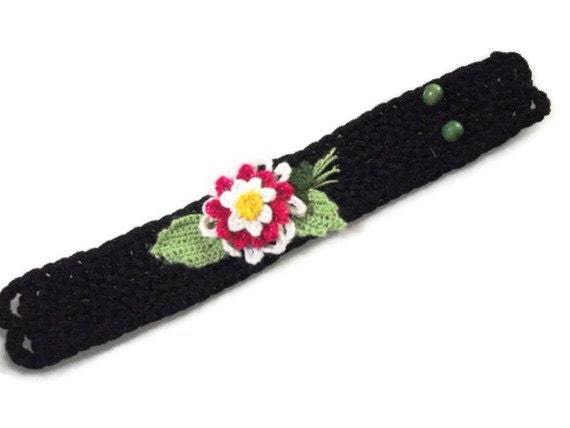 Crochet Flowery Bracelet