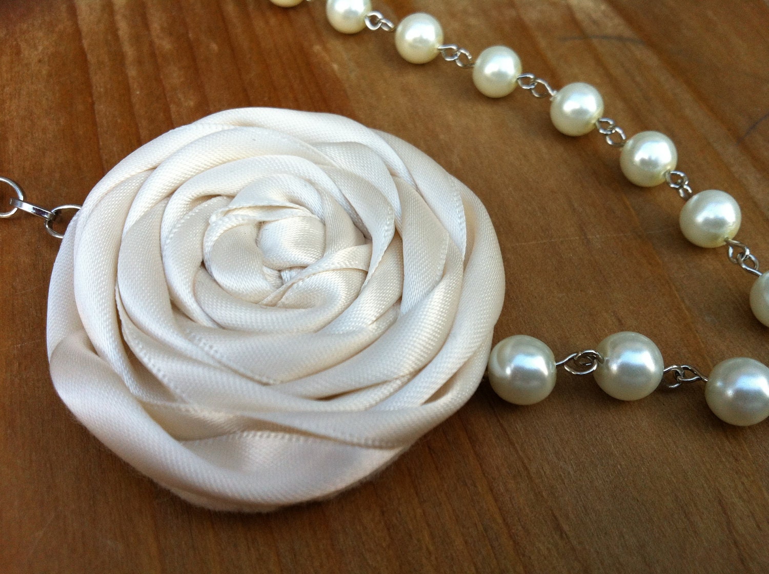 Ivory Rosette Necklace