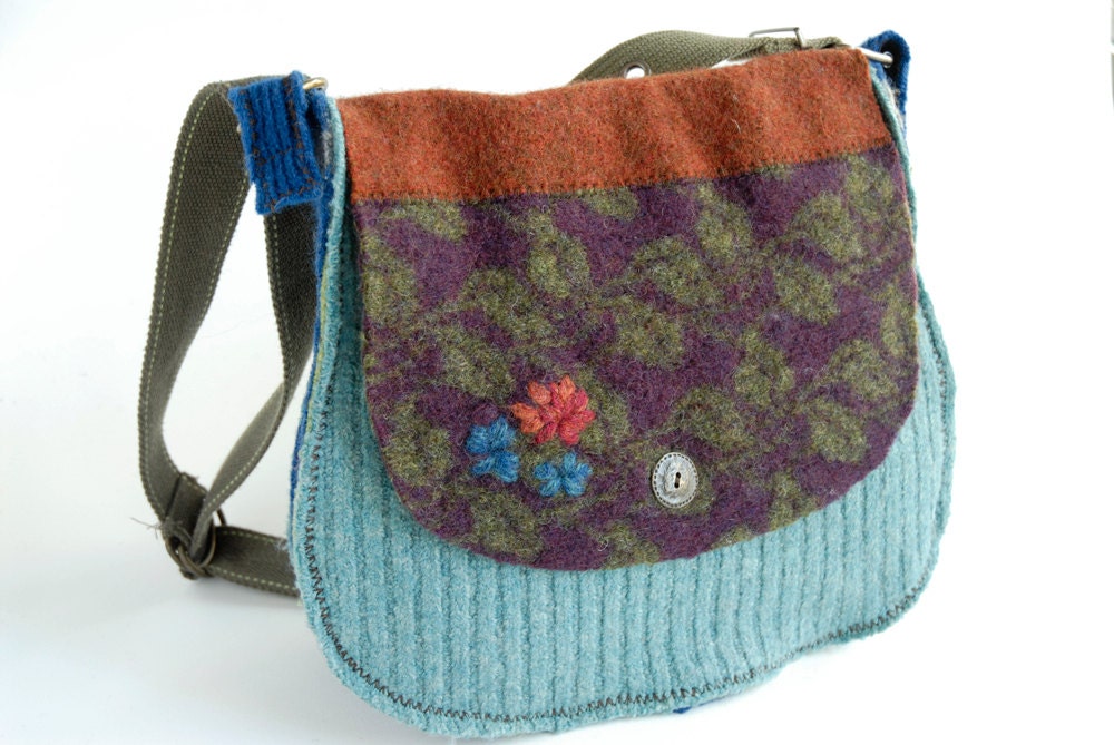 Wool Felt Purse - Autumn Flowers