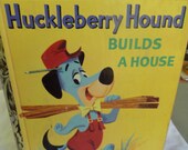 HUCKLEBERRY HOUND 1959 Little Golden Book Builds A House Cartoon Character