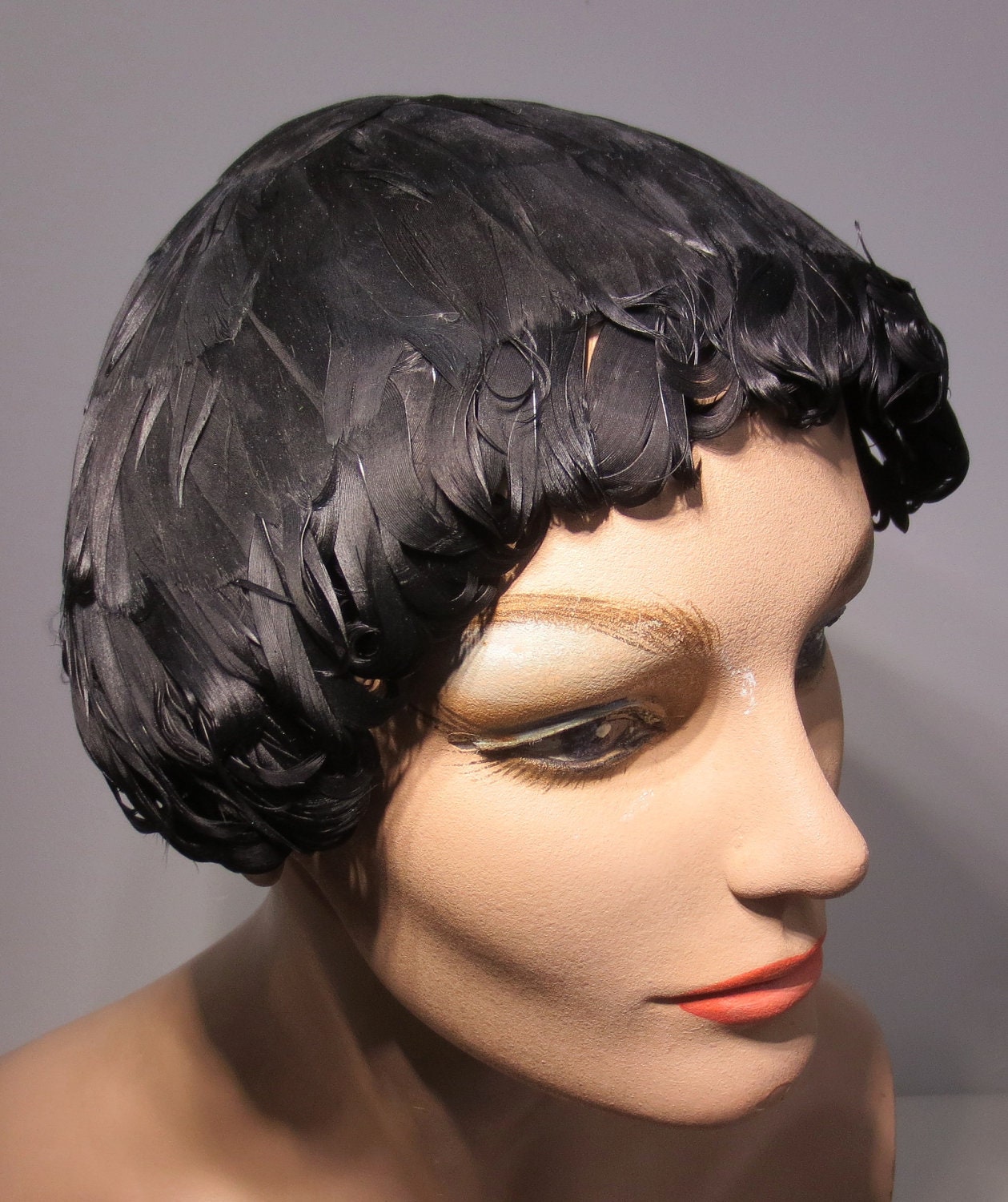 Vintage 1950's Little Black Feather Hat