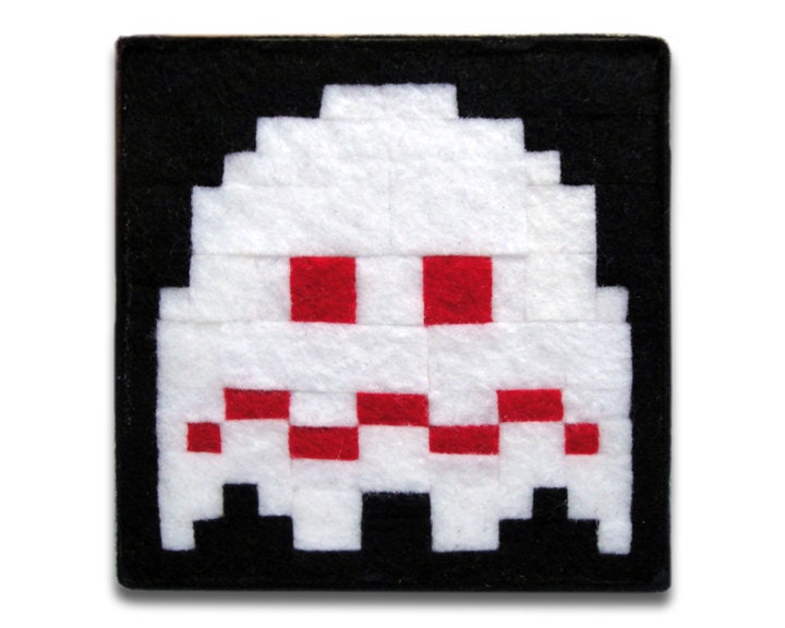 Pellet Eater Flashing White Ghost, 4 x 4 Felt Collage