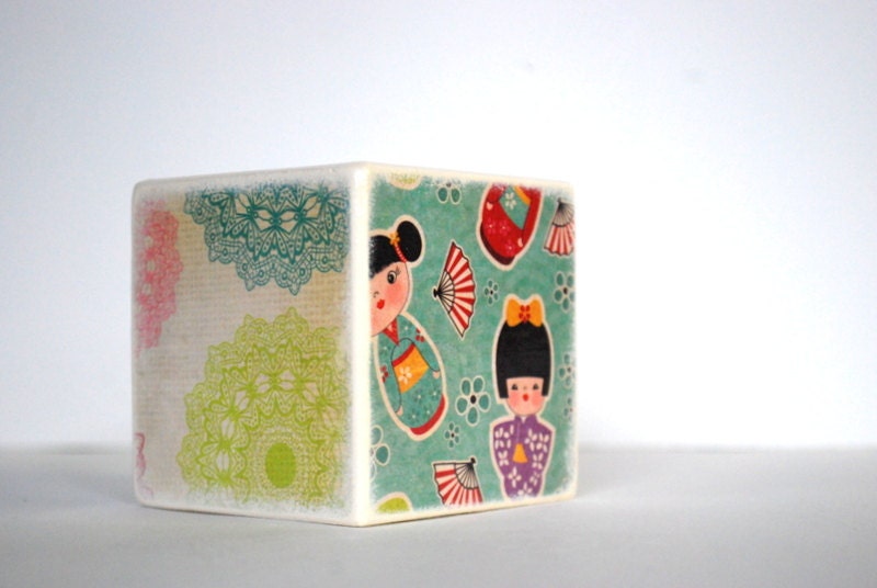 Kokeshi Doll Wood Bank - piggy bank - Kids bank